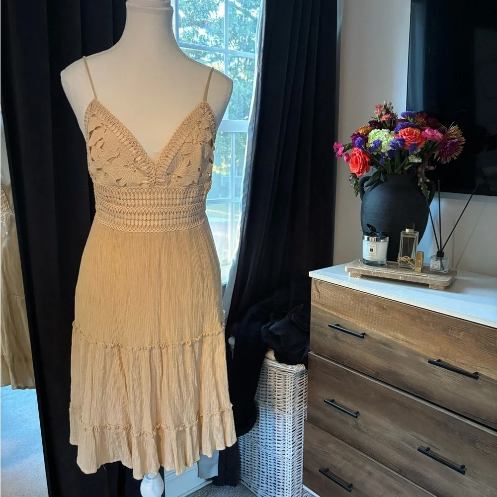 Beige Crochet Lace Dress - Picture 1 of 6